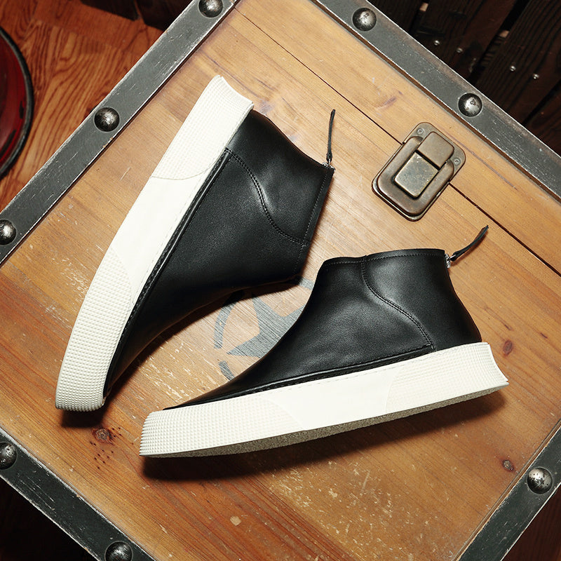Step up your style with Men’s Leather High Top Sneakers—zipper design for comfort and flair!