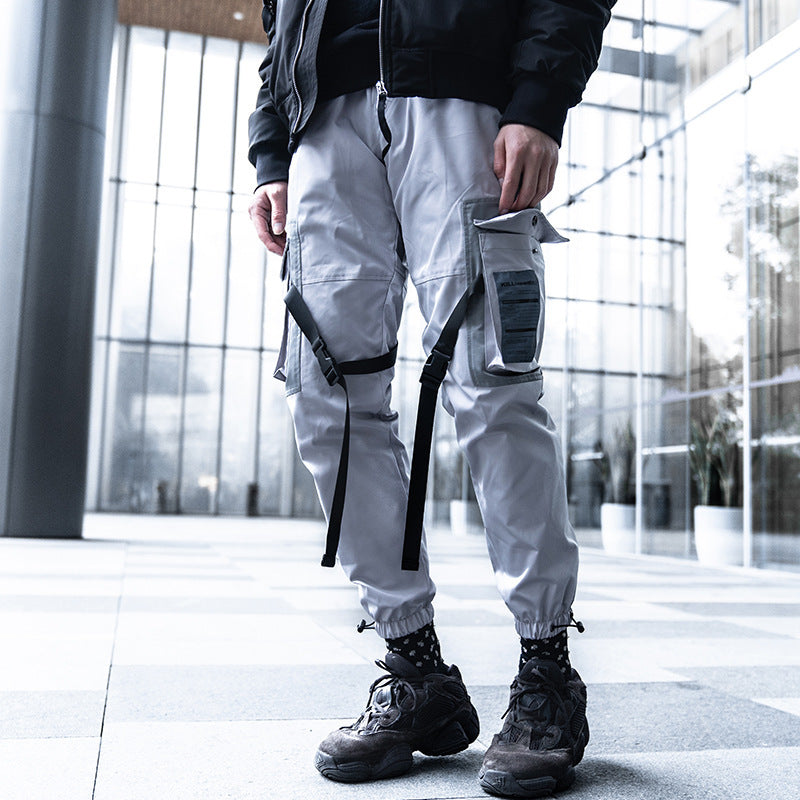 Redefine style & confidence with Men's Concealer Trousers – sleek, comfy, & body-flattering! color's are milk, black and white. Face left right 