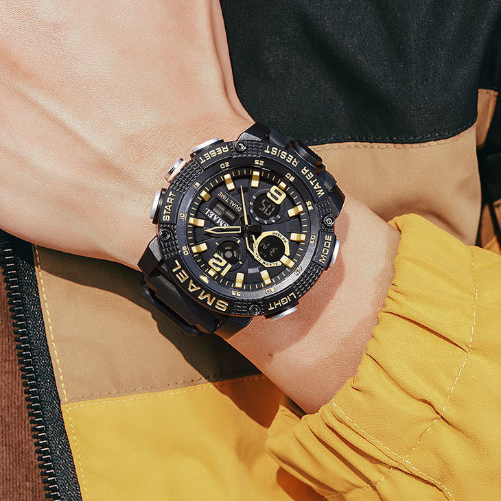 Stay on time and in style with this waterproof, luminous sports watch – perfect for any adventure!